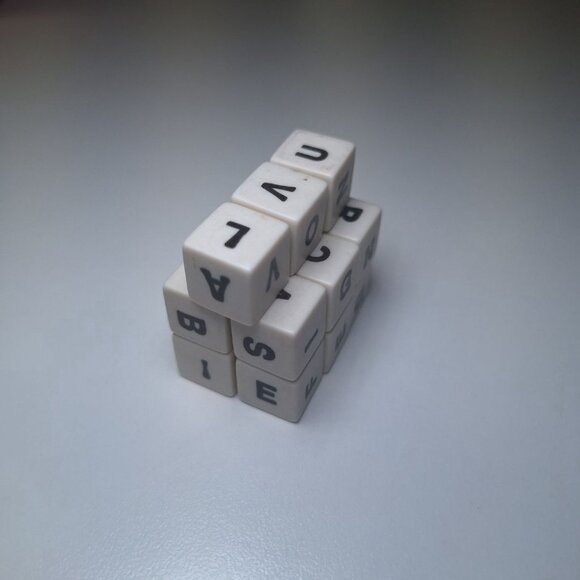 Small Alphabet Dice Game Replacement Spill Spell 15 Die Vintage Pieces 0.5 inch - Picture 6 of 6